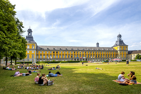university-of-bonn-m5KvJjOyXQuLg